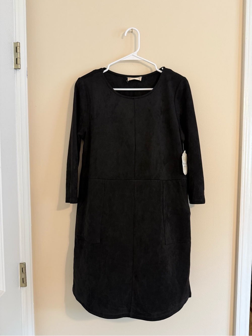NWT Altar'd State Black Long-Sleeve Suede-Look Dress Women’s Large